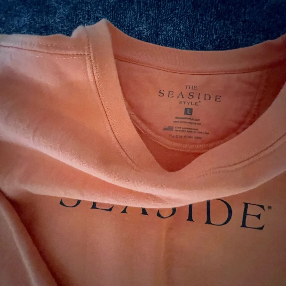 Seaside  unisex  Coral Sweatshirt - Picture 3 of 6